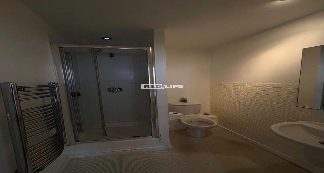 2 BED 2 BATHROOM WOOLWICH
