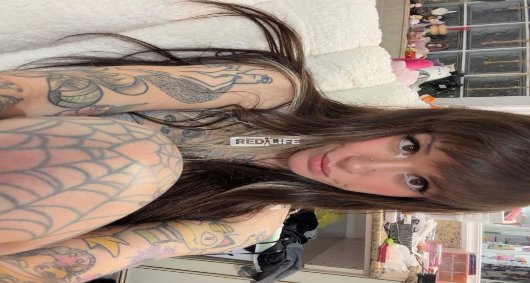 I'm genuine, with real pictures