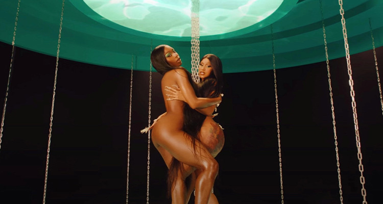 Cardi B does OnlyFans erotic job