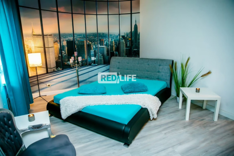female owner fixed rent private